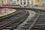 Сотрудники службы пути «Горэлектротранса» сегодня приступили к монтажу рельсошпальной решетки на площади Октября