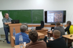Андрей Дудник ведет занятие курса переподготовки инструкторов-проводников_Алексей Арапов.jpg