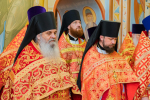 В день памяти равноапостольных Мефодия и Кирилла в Знаменском храме женского монастыря в Барнауле прошло соборное Богослужение