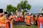 В день памяти равноапостольных Мефодия и Кирилла в Знаменском храме женского монастыря в Барнауле прошло соборное Богослужение