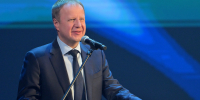 Губернатор Алтайского края Виктор Томенко поздравил коллектив Барнаульского завода АТИ с 65-летием предприятия - Администрация Алтайского края