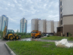 По улице Промышленной ведутся работы по восстановлению берегового склона
