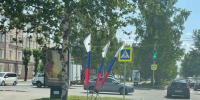 Железнодорожный район города украшают ко Дню России - Администрация г. Барнаул