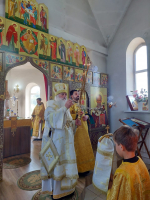 Архипастырь совершил Литургию в храме Святого Благоверного князя Александра Невского в городе Славгород.