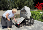 «Этих дней не забыть никогда»: в сквере им. Германа Титова состоялось мероприятие, посвященное Дню памяти и скорби