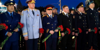 Начальник Управления Росгвардии по Алтайскому краю почтил память героев Великой Отечественной войны в акции "Свеча Памяти" - Росгвардия