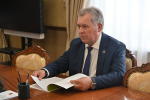 Уполномоченный по правам ребёнка представит депутатам доклад об итогах деятельности за год