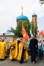 Из Барнаула вышел 27-й Всероссийский крестный ход в с. Коробейниково
