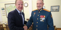 Губернатор Алтайского края встретился с участником президентской образовательной программы для военнослужащих «Время героев» - Телеканал Катунь 24