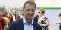 Глава Барнаула Вячеслав Франк поздравил металлургов с профессиональным праздником - Комсомольская Правда