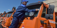 Автопарк «Автодорстроя» Барнаула пополнился новой техникой - Комсомольская Правда
