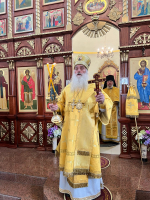 Архиерейское богослужение в Неделю 7-ю по Пятидесятнице