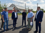 Вячеслав Франк проконтролировал ход ремонта дороги к врачебной амбулатории в селе Гоньба