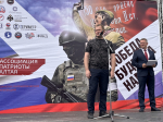 На барнаульском стадионе «Рубин» прошло мероприятие, посвященное  95-й годовщине образования Воздушно-десантных войск России