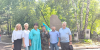 В День ВДВ в Барнауле почтили память воинов-интернационалистов - Минсоцзащиты Алтайского края
