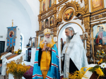 Владыка Сергий совершил вечернее богослужение с чтением акафиста