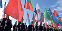 В Барнауле состоялась торжественная церемония поднятия Государственного флага России - Администрация г. Барнаул
