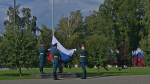 В Барнауле состоялась торжественная церемония поднятия Государственного флага России