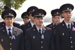 В Барнауле прошло торжественное поднятие Государственного флага России