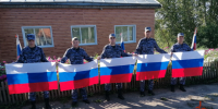 Росгвардейцы участвуют в мероприятиях Дня флага России - Росгвардия