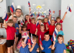 Активисты Совета ТОС «Тимуровский» провели акцию в День Государственного флага РФ
