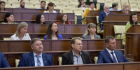 Барнаульцам в преддверии Дня города вручили почетные награды - Администрация г. Барнаул