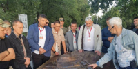 Участники образовательной программы «Алтай - земля Героев» познакомились с историческим наследием Барнаула в рамках обзорной городской экскурсии - Администрация Алтайского края