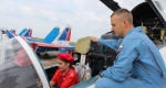 Барнаульские школьники встретились с легендами авиации
