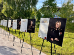 Около 80 оригинальных цветочных композиций представили на праздничной площадке Дня города в Центральном районе Барнаула