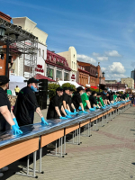 48 000 жителей и гостей города посетили праздничные мероприятия на ул. Мало-Тобольской в День города