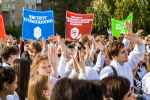 Торжественная линейка в Алтайском государственном медицинском университете: взгляд МИА "ПульS АГМУ"