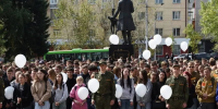 В Барнауле прошел митинг, посвященный Дню солидарности в борьбе с терроризмом - Законодательное Собрание