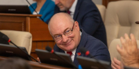 Алтайский депутат предложил обязать богачей делиться квартирами с многодетными - Bankfax.Ru