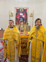 В день церковного Нового года митрополит Сергий совершил Божественную литургию в пос. Спутник