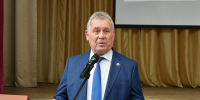 Александр Романенко принял участие в совещании директоров школ города Барнаула - Законодательное Собрание