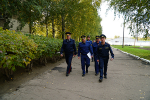 В сопровождении начальника территориального органа генерал-майора внутренней службы Сергея Герасимова прокурор Антон Герман проверил состояние законности в женской исправительной колонии с.Шипуново и провел прием осужденных по личным вопросам.