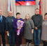 Председатель АКЗС Александр Романенко вручил медаль родителям героя СВО - Комсомольская Правда
