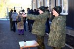 Депутаты АКЗС изучили, как проводятся учебные военные сборы школьников в центре «Авангард22»