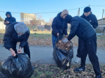 В Железнодорожном районе прошел общегородской субботник