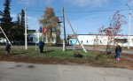 В микрорайонах и пригороде Ленинского района продолжаются субботники