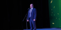 Рубцовские депутаты приняли отставку главы города Фельдмана - Комсомольская Правда