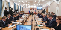 На заседании Правительства Алтайского края обсудили готовность топливно-энергетического комплекса и объектов ЖКХ к зимнему периоду - Законодательное Собрание