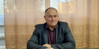 Директор ДЮСШ Локтевского района Александр Артюхов - тренер футбольной команды района на краевой сельской олимпиаде 2008 года в Горняке - Газета Алтайский спорт