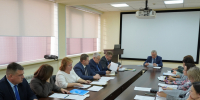 В Барнауле обсудили организацию новогодних представлений для школьников - Комитет по образованию