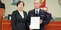 Галина Буевич вручила награды сотрудникам органов внутренних дел города Барнаула - Барнаульская городская Дума