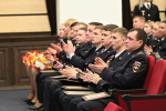 Александр Романенко в День сотрудника органов внутренних дел РФ вручил награды полицейским Алтайского края