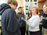 «Профсреда от АлтГУ»: десятиклассники посетили Барнаульский завод механических прессов