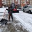 В Индустриальном районе продолжается работа по очистке территории от снега и наледи - Администрация г. Барнаул