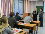 В ИГН АлтГУ для школьников провели профессиональные пробы по специальности «лингвист-переводчик»