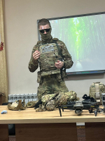 В Славгороде участник специальной военной операции пообщался с подростками